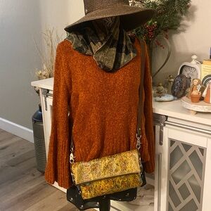 Gabs Firenze Made in Italy convertible genuine leather purse